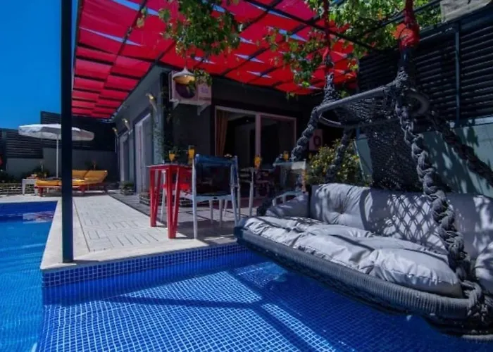 Islamlar Village 1 Bedroom With Pool Villa *